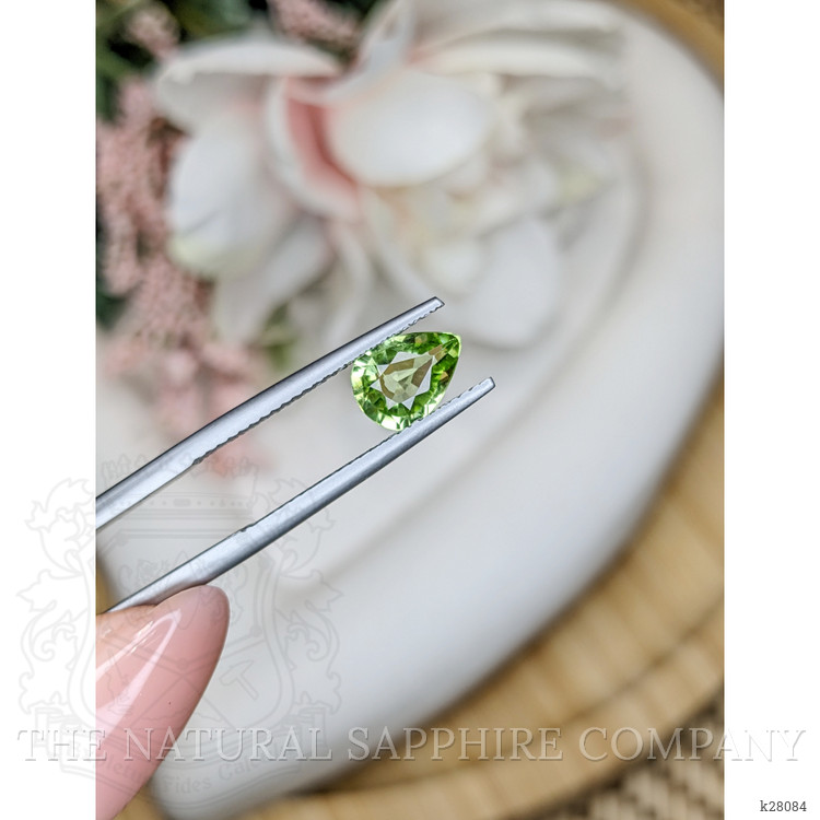1.08 Ct. Green (Lime Green) Peridot from Pakistan