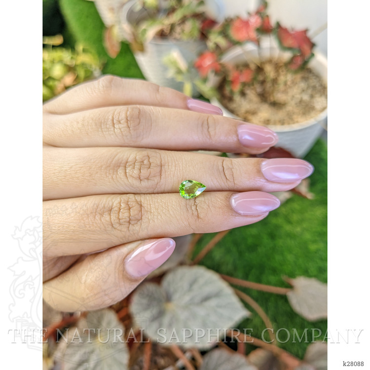 1.06 Ct. Green (Lime Green) Peridot from Pakistan