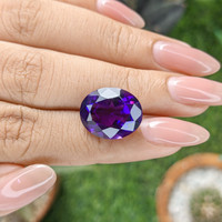 8.80 Ct. Purple Amethyst from Ceylon (Sri Lanka) Life Style