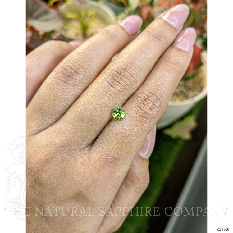 0.85 Ct. Yellowish Green Peridot from Pakistan