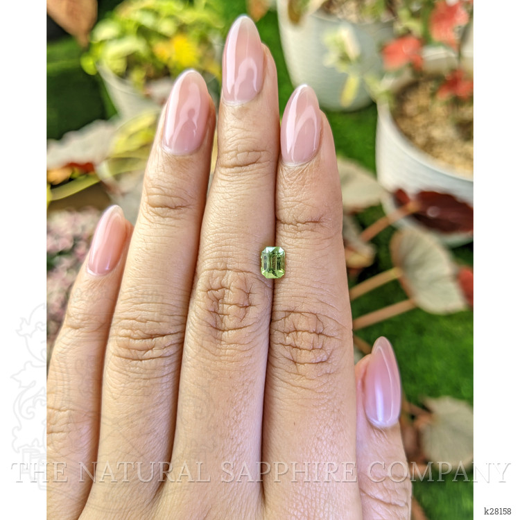 0.68 Ct. Green (Lime Green) Peridot from Pakistan
