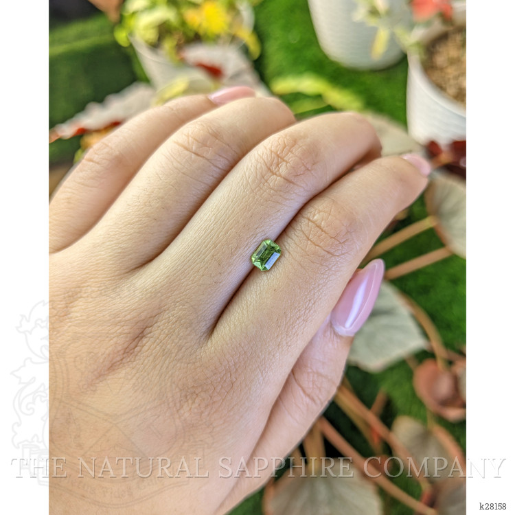 0.68 Ct. Green (Lime Green) Peridot from Pakistan