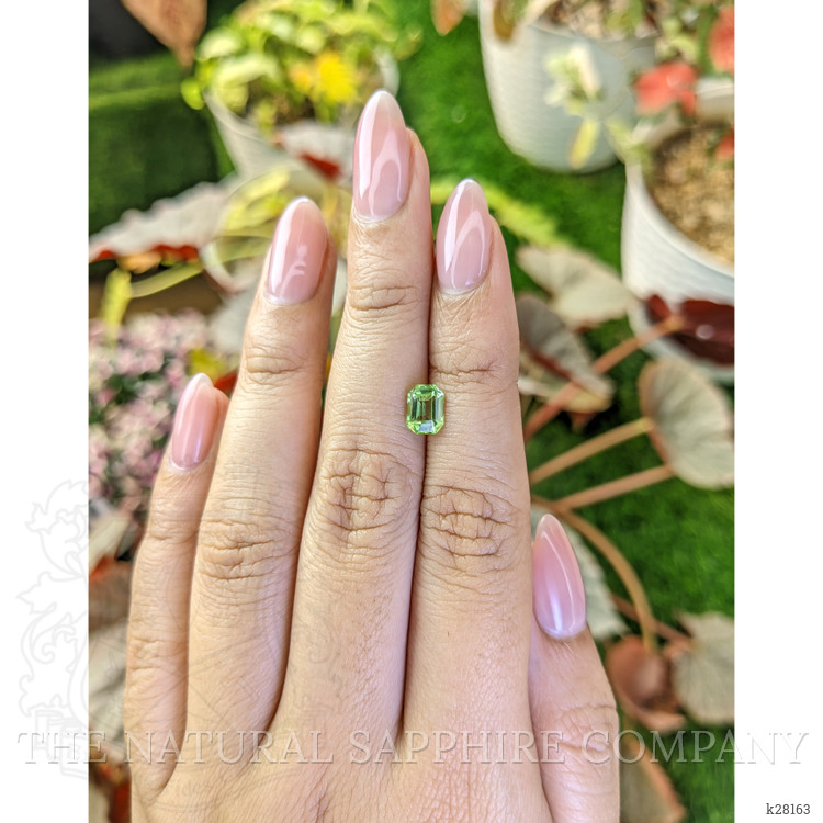 1.07 Ct. Green (Lime Green) Peridot from Pakistan