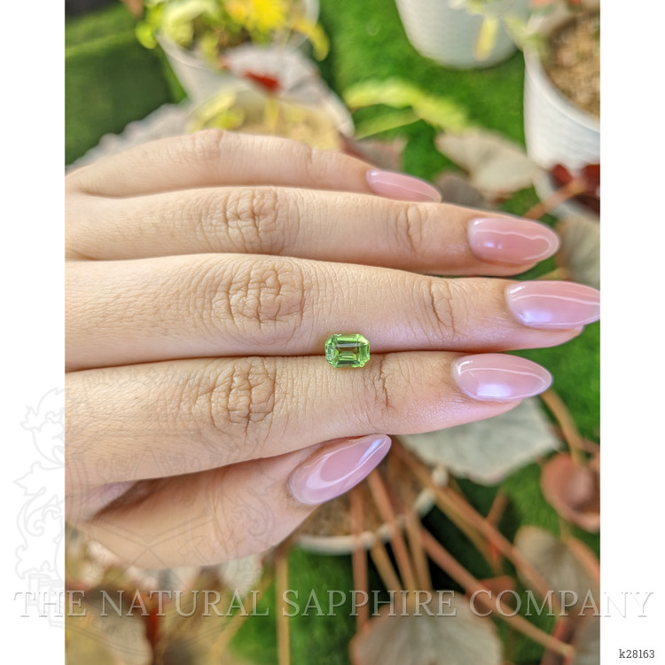 1.07 Ct. Green (Lime Green) Peridot from Pakistan