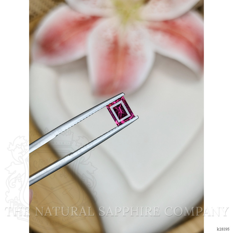 0.99 Ct. Pinkish Purple Rhodolite Garnet from Ceylon (Sri Lanka)