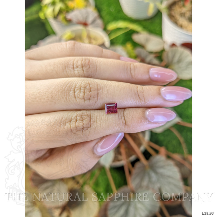 0.99 Ct. Pinkish Purple Rhodolite Garnet from Ceylon (Sri Lanka)