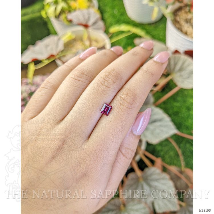 0.99 Ct. Pinkish Purple Rhodolite Garnet from Ceylon (Sri Lanka)