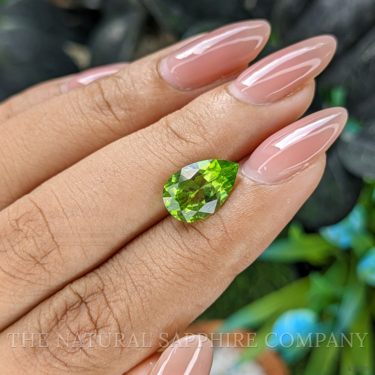 2.92 Ct. Green (Lime Green) Peridot