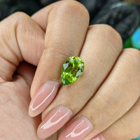 2.92 Ct. Green (Lime Green) Peridot Life Style