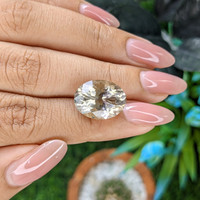 8.30 Ct. Brown Smokey Quartz from South Africa Life Style