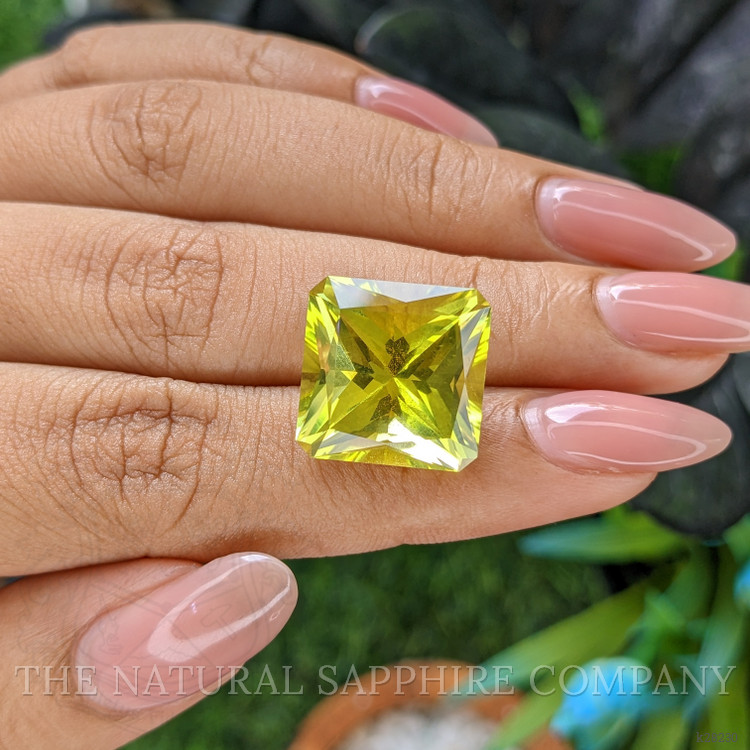 13.96 Ct. Yellow Quartz