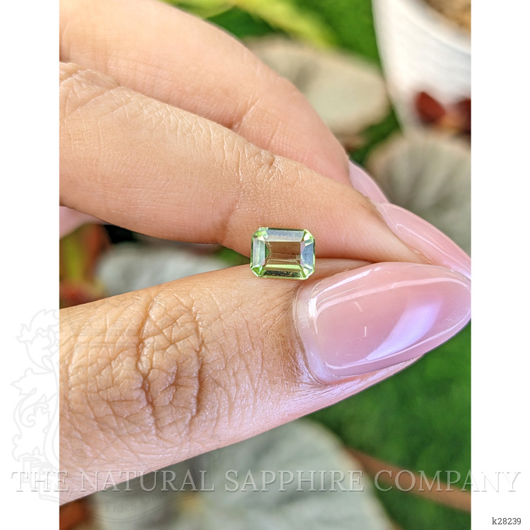0.71 Ct. Green (Lime Green) Peridot from Pakistan