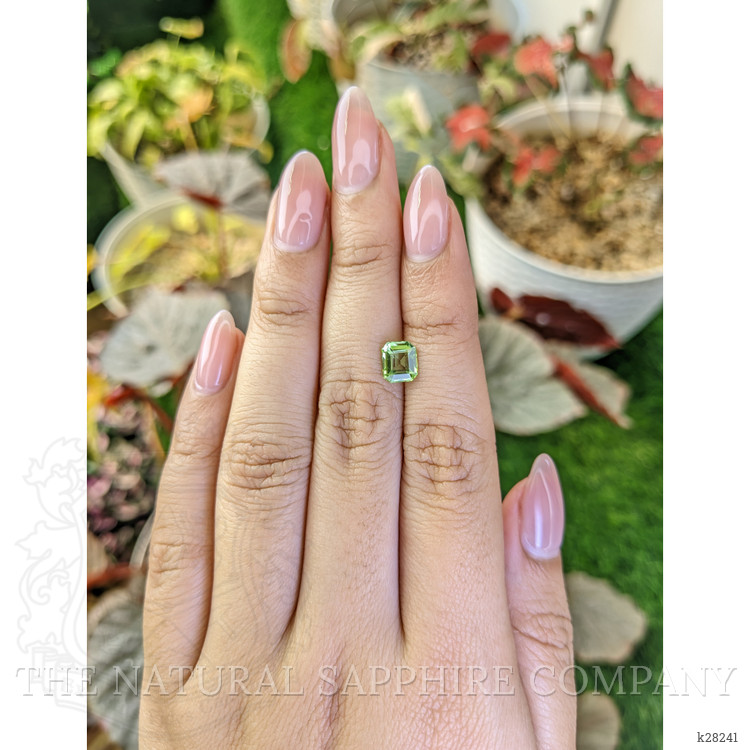 1.28 Ct. Green (Lime Green) Peridot from Pakistan