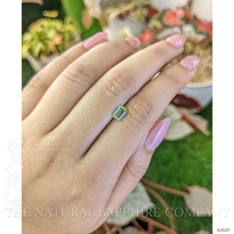 0.65 Ct. Green (Lime Green) Peridot from Pakistan