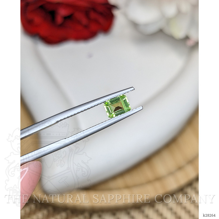 0.69 Ct. Green (Lime Green) Peridot from Pakistan