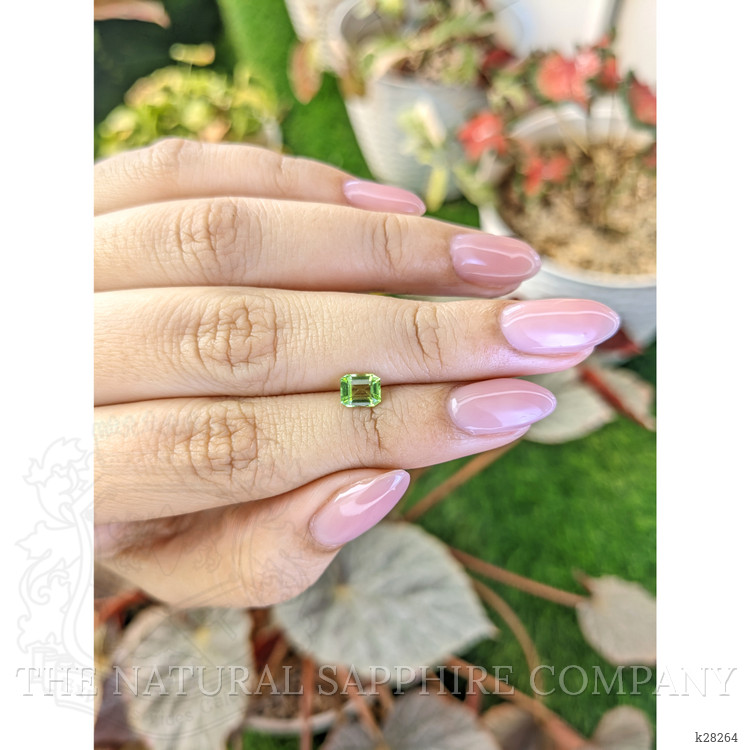 0.69 Ct. Green (Lime Green) Peridot from Pakistan