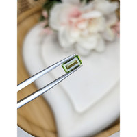 0.83 Ct. Green (Lime Green) Peridot from Pakistan Life Style