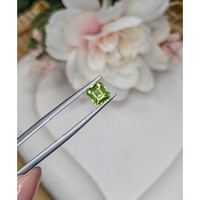 1.07 Ct. Green (Lime Green) Peridot from Pakistan Life Style