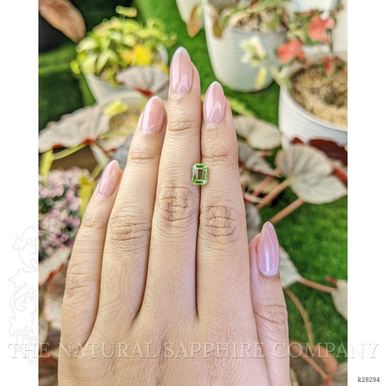 1.14 Ct. Green (Lime Green) Peridot from Pakistan
