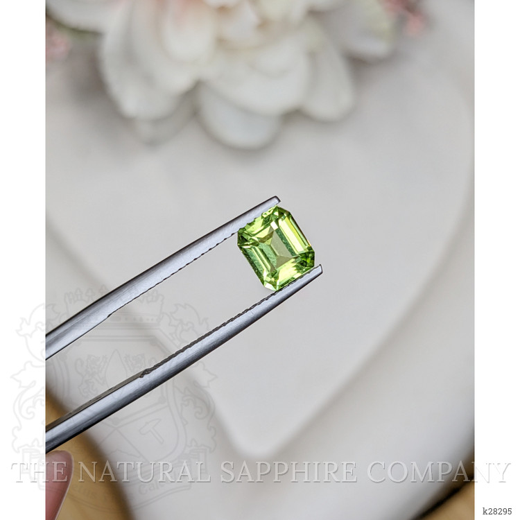 1.25 Ct. Green (Lime Green) Peridot from Pakistan