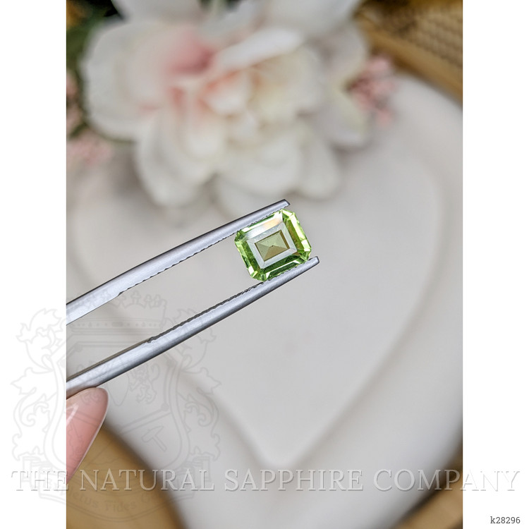 1.18 Ct. Green (Lime Green) Peridot from Pakistan