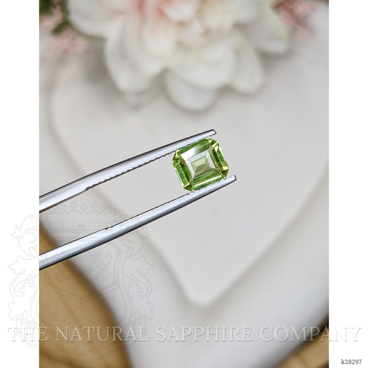 1.27 Ct. Green (Lime Green) Peridot from Pakistan
