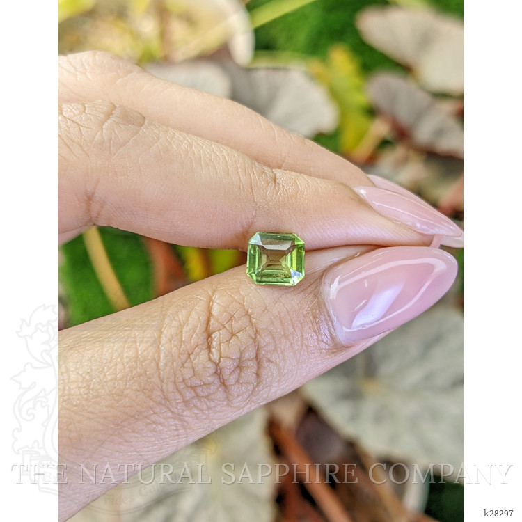 1.27 Ct. Green (Lime Green) Peridot from Pakistan