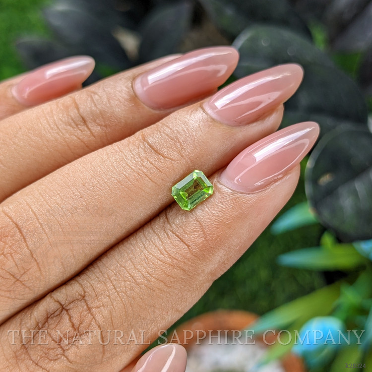 0.63 Ct. Green (Lime Green) Peridot from Tanzania
