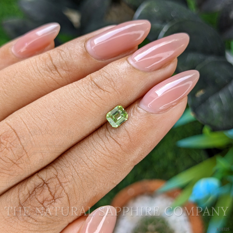 0.82 Ct. Green (Lime Green) Peridot from Tanzania