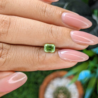 0.82 Ct. Green (Lime Green) Peridot from Tanzania Life Style