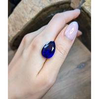 22.12 Ct. Violet Tanzanite from Tanzania Life Style