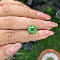 3.48 Ct. Tsavorite Garnet from Tanzania Life Style