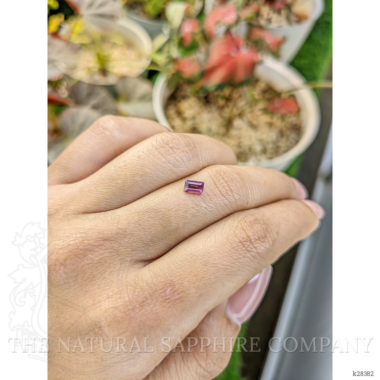 0.60 Ct. Purplish Pink Rhodolite Garnet from Ceylon (Sri Lanka)