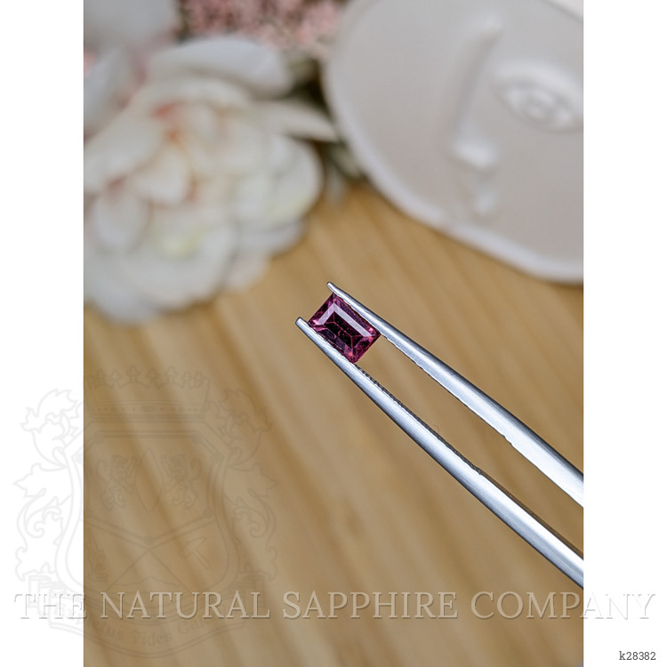 0.60 Ct. Purplish Pink Rhodolite Garnet from Ceylon (Sri Lanka)