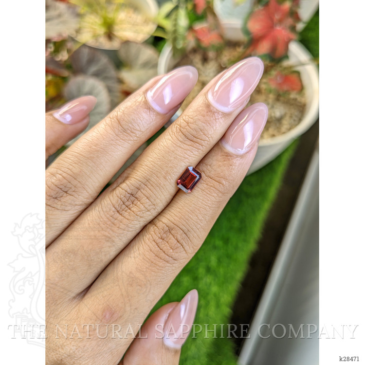1.14 Ct. Purplish Pink Rhodolite Garnet from Ceylon (Sri Lanka)
