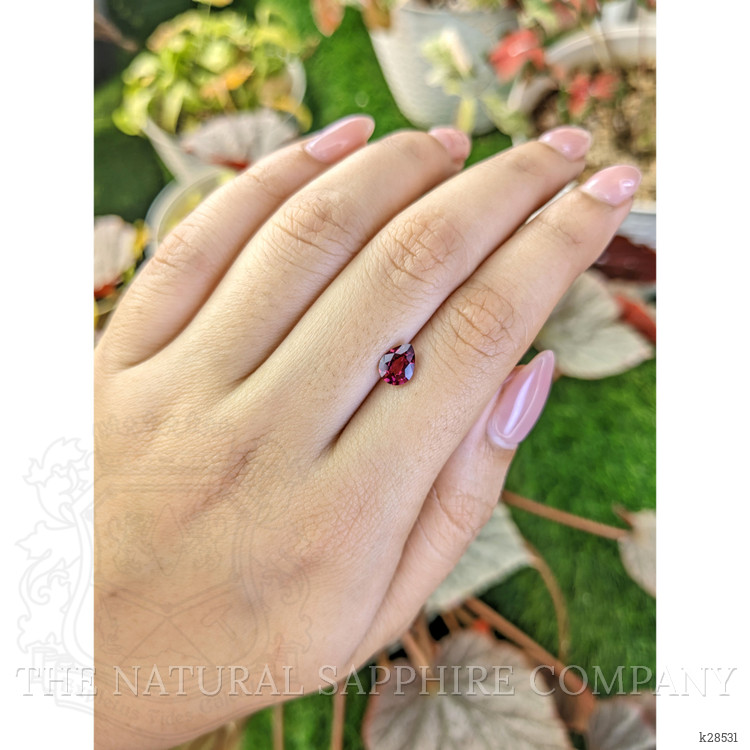 0.90 Ct. Purplish Pink Rhodolite Garnet from Ceylon (Sri Lanka)