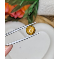 4.33 Ct. Cabochon Tiger's Eye from South Africa Life Style