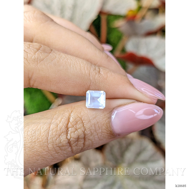 0.93 Ct. Rainbow Moonstone from Ceylon (Sri Lanka)