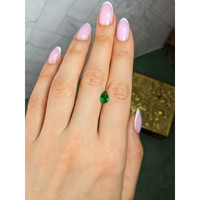 1.34 Ct. Tsavorite Garnet from Tanzania Life Style