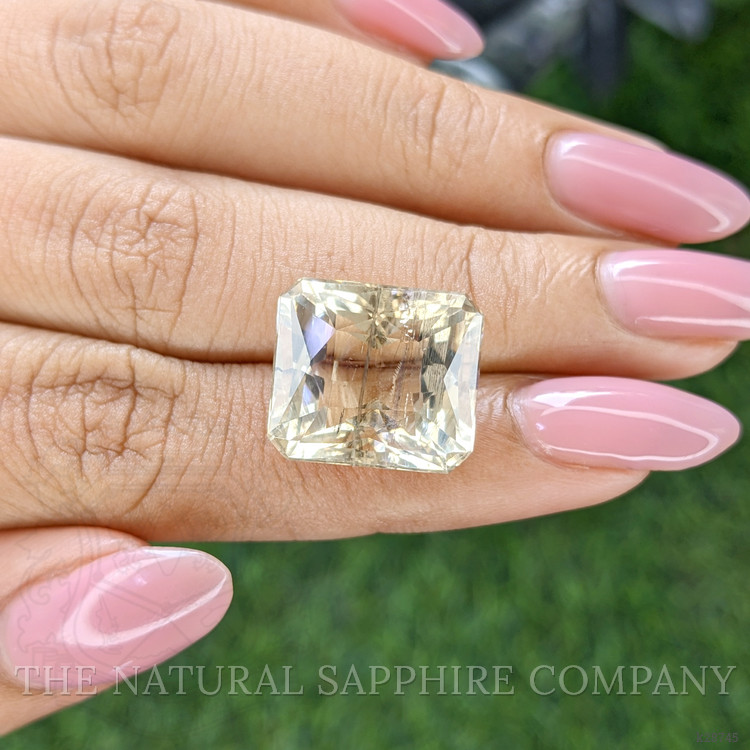 15.66 Ct. Yellow Scapolite from Ceylon (Sri Lanka)