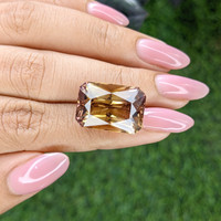 19.24 Ct. Bi Color Ametrine from Ceylon (Sri Lanka) Life Style