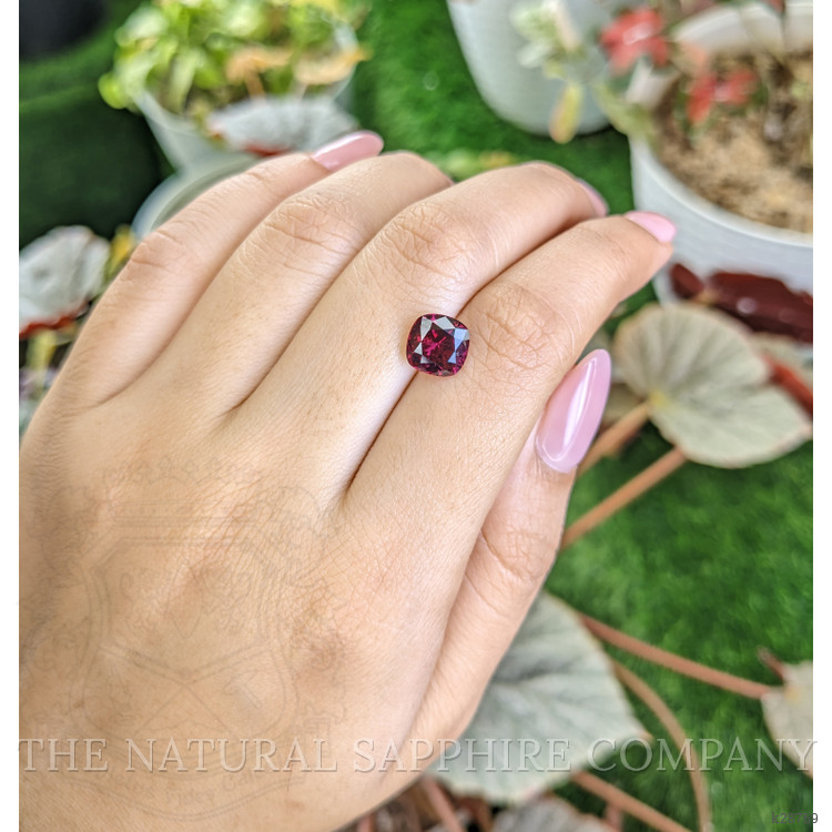 2.89 Ct. Purplish Red Garnet from Ceylon (Sri Lanka)