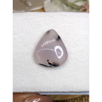 25.53 Ct. Pink Cabochon Agate from Madagascar Life Style