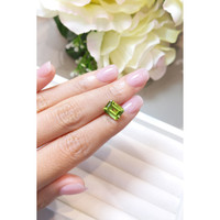 2.88 Ct. Peridot from Pakistan Life Style