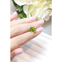 3.16 Ct. Peridot from Pakistan Life Style