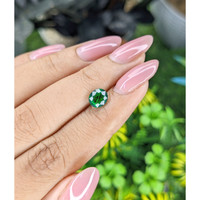 1.55 Ct. Tsavorite Garnet from Tanzania Life Style