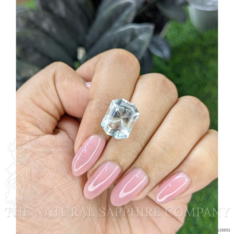 6.77 Ct. Blue Aquamarine from Ceylon (Sri Lanka)