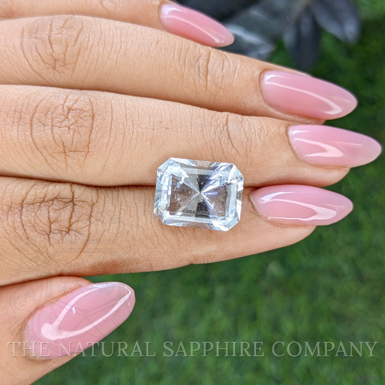 7.43 Ct. Blue Aquamarine from Ceylon (Sri Lanka)