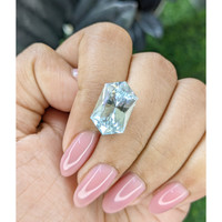 6.99 Ct. Blue Aquamarine from Ceylon (Sri Lanka) Life Style