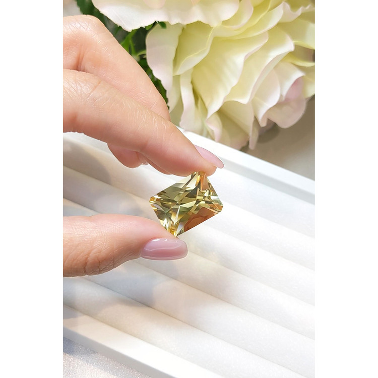 21.00 Ct. Citrine from Madagascar